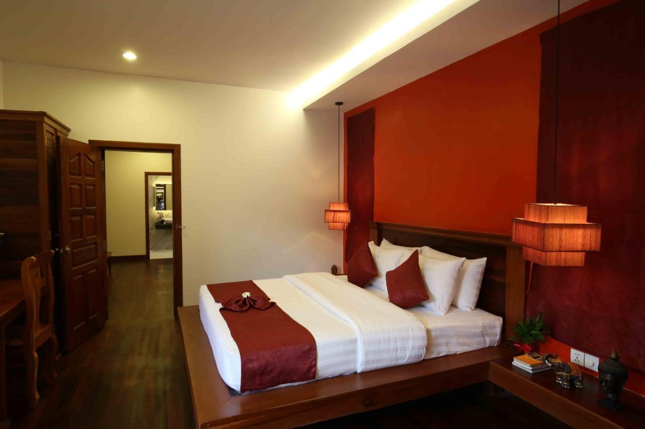 Holy Angkor Deluxe Hotel Siem Reap Ngoại thất bức ảnh